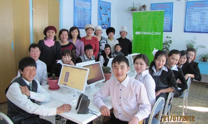 Открытие компьютерного класса в в Кочкорском районе Нарынской области