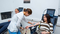 Сотрудники MegaCom приняли участие в ежегодной акции по сдаче донорской крови, которая проводится совместно с Республиканским Центром крови КР в головном офисе компании. 