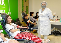 В преддверии Национального дня донора крови в Кыргызстане добровольцами из числа работников ЗАО «Альфа Телеком» стали 54 человека